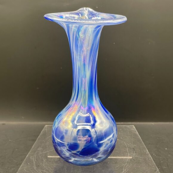 Iridescent Blue and White Swirl Jack in the Pulpit Art Glass Hand Blown Vase - Picture 1 of 8